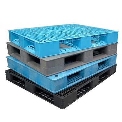 Plastic pallets